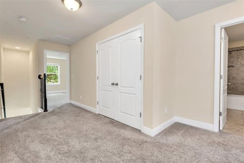 Townhouse in Winter Park, Florida 3 bedrooms, 166.02 sq.m. № 1851168 - photo 16