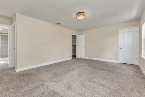 Townhouse in Winter Park, Florida 3 bedrooms, 166.02 sq.m. № 1851168 - photo 18
