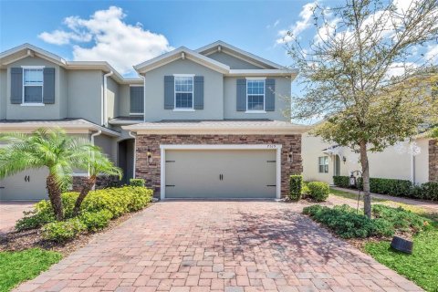 Townhouse in Winter Park, Florida 3 bedrooms, 166.02 sq.m. № 1851168 - photo 1