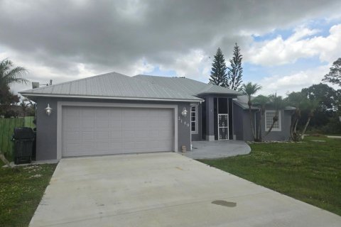 Villa ou maison à Port St. Lucie, Floride 3 chambres, 207.26 m2 № 2087855