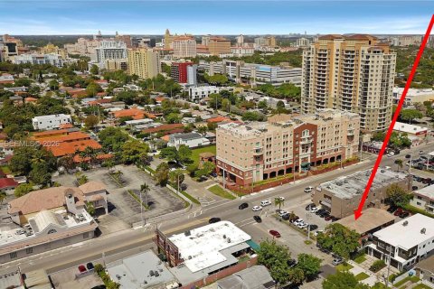 Commercial property in Miami, Florida № 2146439 - photo 14