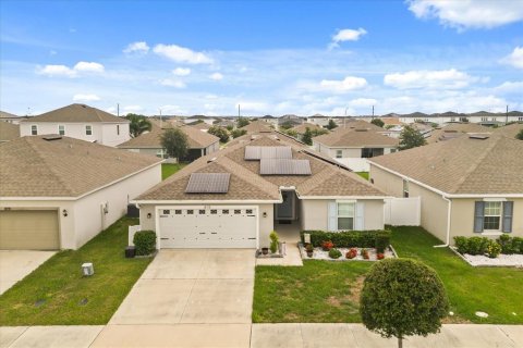 House in Davenport, Florida 4 bedrooms, 164.16 sq.m. № 1819055 - photo 25