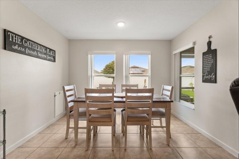 House in Davenport, Florida 4 bedrooms, 164.16 sq.m. № 1819055 - photo 5