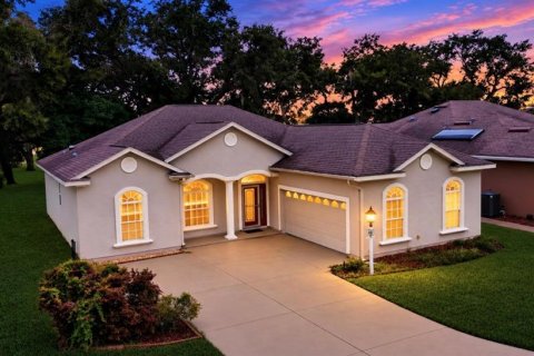 House in Summerfield, Florida 3 bedrooms, 190.45 sq.m. № 2272764 - photo 3