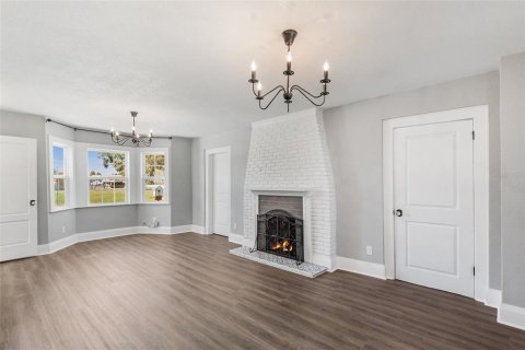 Villa ou maison à vendre à Lakeland, Floride: 4 chambres, 158.31 m2 № 2421843 - photo 2