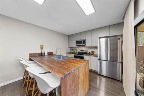 Copropriété à louer à Orlando, Floride: 2 chambres, 119.38 m2 № 2418396 - photo 12