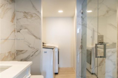 Copropriété à vendre à Miami Beach, Floride: 4 chambres, 208.66 m2 № 1421669 - photo 16