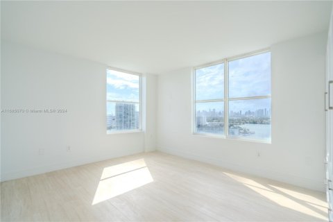 Copropriété à vendre à Miami Beach, Floride: 4 chambres, 208.66 m2 № 1421669 - photo 20