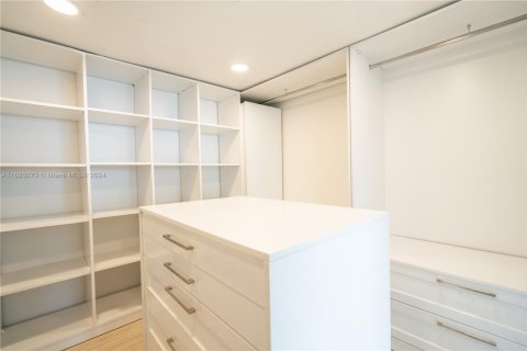 Copropriété à vendre à Miami Beach, Floride: 4 chambres, 208.66 m2 № 1421669 - photo 13