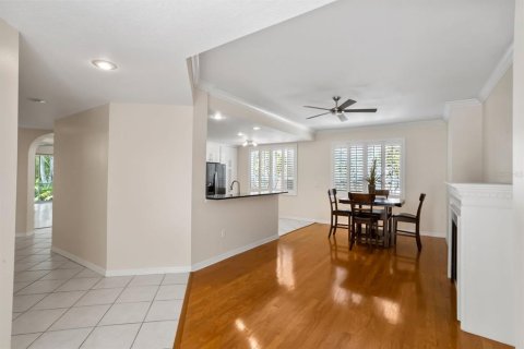 Condo in Palm Harbor, Florida, 2 bedrooms  № 1556330 - photo 24