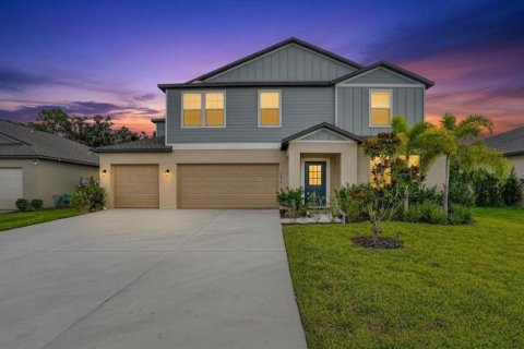 House in Parrish, Florida 4 bedrooms, 278.61 sq.m. № 2350238