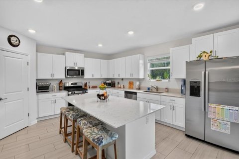 Villa ou maison à vendre à Parrish, Floride: 4 chambres, 278.61 m2 № 2350238 - photo 11