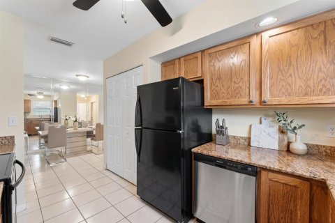 Touwnhouse à vendre à West Palm Beach, Floride: 2 chambres, 103.49 m2 № 2405876 - photo 9