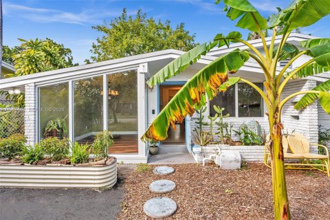 Villa ou maison à Hollywood, Floride 3 chambres, 95.69 m2 № 2080127