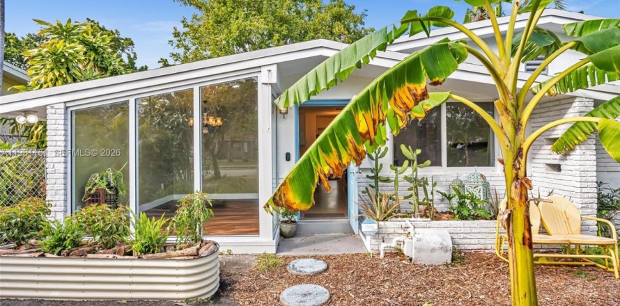 Villa ou maison à Hollywood, Floride 3 chambres, 95.69 m2 № 2080127