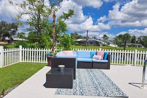 Casa en venta en Rotonda, Florida, 4 dormitorios, 168.99 m2 № 2092455 - foto 22