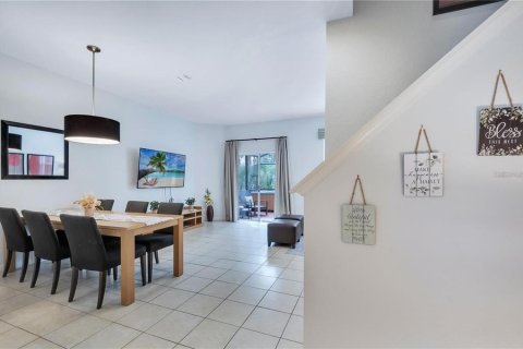Townhouse in Kissimmee, Florida 3 bedrooms, 133.31 sq.m. № 2304971 - photo 13