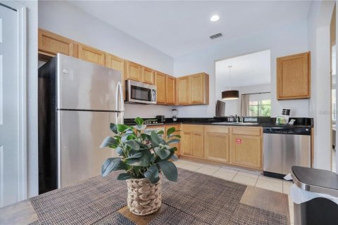 Townhouse in Kissimmee, Florida 3 bedrooms, 133.31 sq.m. № 2304971 - photo 9