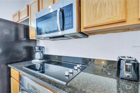 Townhouse in Kissimmee, Florida 3 bedrooms, 133.31 sq.m. № 2304971 - photo 11