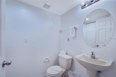 Townhouse in Kissimmee, Florida 3 bedrooms, 133.31 sq.m. № 2304971 - photo 23