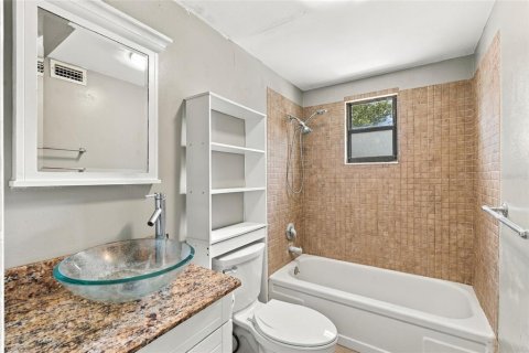 Casa en venta en Punta Gorda, Florida, 3 dormitorios, 77.29 m2 № 2383479 - foto 14