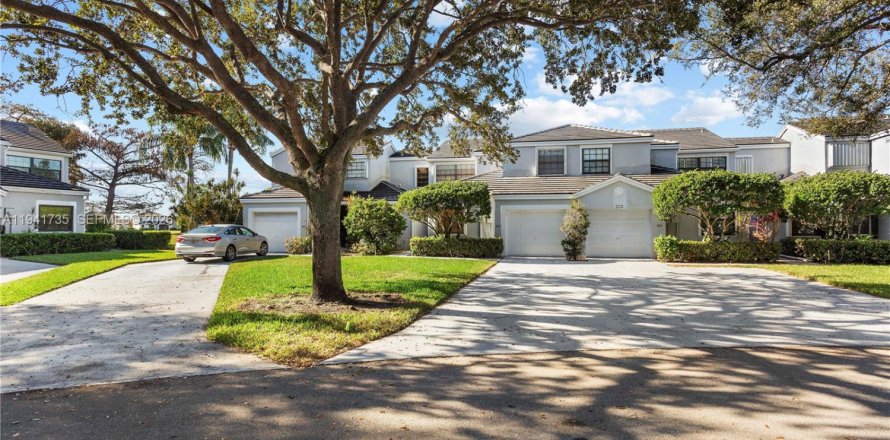 Touwnhouse à Tamarac, Floride 3 chambres, 165.74 m2 № 1998780