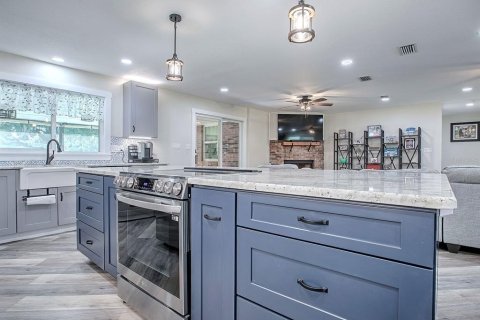 Villa ou maison à vendre à Eustis, Floride: 4 chambres, 186.45 m2 № 1737138 - photo 12