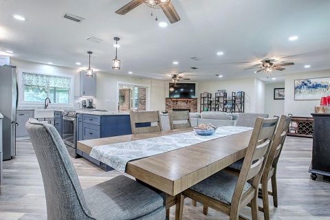 Villa ou maison à vendre à Eustis, Floride: 4 chambres, 186.45 m2 № 1737138 - photo 10