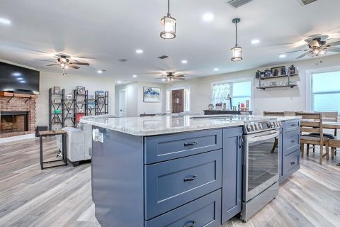Villa ou maison à vendre à Eustis, Floride: 4 chambres, 186.45 m2 № 1737138 - photo 15