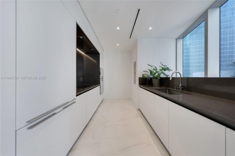 Condominio en venta en Miami, Florida, 57.41 m2 № 2031219 - foto 11