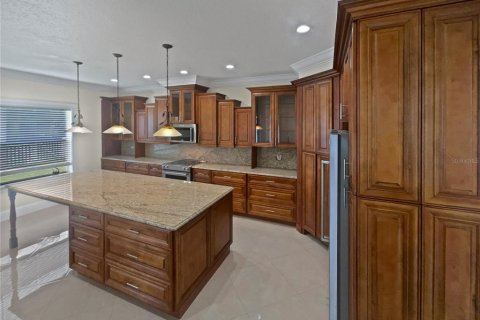 Купить виллу или дом в Ривервью, Флорида 3 комнаты, 295.62м2, № 1785413 - фото 11