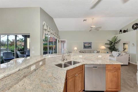 Villa ou maison à vendre à Port Charlotte, Floride: 2 chambres, 142.88 m2 № 1732913 - photo 17