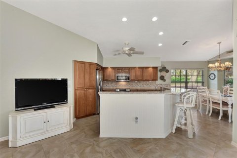 Villa ou maison à vendre à Port Charlotte, Floride: 2 chambres, 142.88 m2 № 1732913 - photo 13