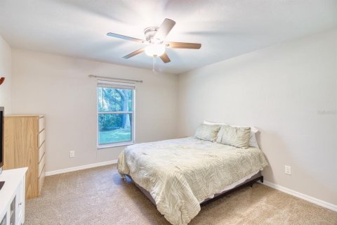Villa ou maison à vendre à Ormond Beach, Floride: 3 chambres, 157.1 m2 № 2403180 - photo 11