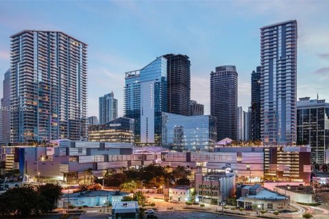 Купить кондоминиум в Майами, Флорида 1 спальня, 82.59м2, № 1940079 - фото 21