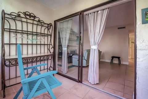 Copropriété à louer à Indian Rocks Beach, Floride: 2 chambres, 71.53 m2 № 1771490 - photo 13
