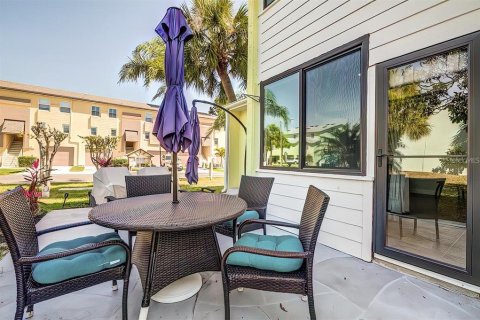 Condominio en alquiler en Indian Rocks Beach, Florida, 2 dormitorios, 71.53 m2 № 1771490 - foto 14