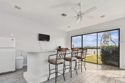 Condominio en alquiler en Indian Rocks Beach, Florida, 2 dormitorios, 71.53 m2 № 1771490 - foto 18