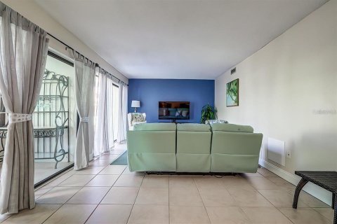 Copropriété à louer à Indian Rocks Beach, Floride: 2 chambres, 71.53 m2 № 1771490 - photo 7