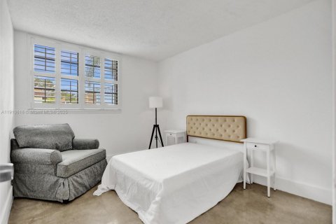 Copropriété à louer à Miami, Floride: 2 chambres, 70.61 m2 № 1966683 - photo 23