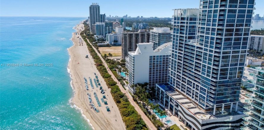 Condo à Miami Beach, Floride, 1 chambre  № 2016319