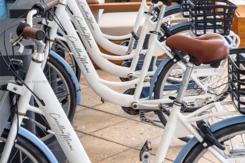 Copropriété à vendre à Miami Beach, Floride: 1 chambre, 71.72 m2 № 2016319 - photo 22