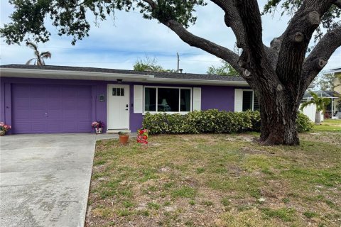 Casa en venta en Venice, Florida, 2 dormitorios, 111.48 m2 № 1598057 - foto 1