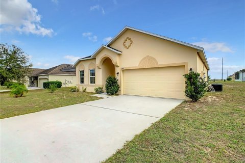 Casa en venta en Dundee, Florida, 3 dormitorios, 151.8 m2 № 2385714 - foto 2