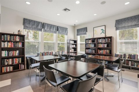 Condo in Orlando, Florida, 2 bedrooms  № 2102133 - photo 30