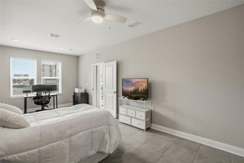 Condo in Orlando, Florida, 2 bedrooms  № 2102133 - photo 9