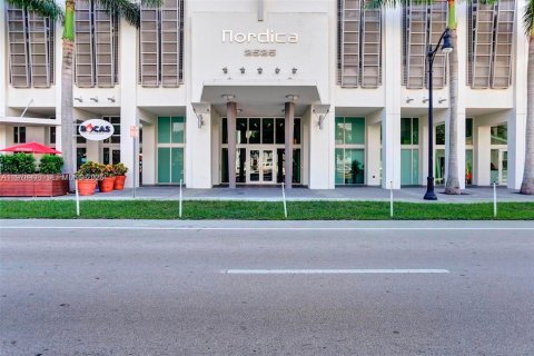 Copropriété à vendre à Miami, Floride: 2 chambres, 94.48 m2 № 2044638 - photo 6