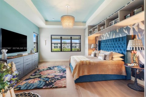 House in Boca Raton, Florida 5 bedrooms, 479.65 sq.m. № 2186306 - photo 19