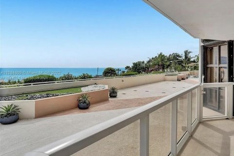 Copropriété à vendre à Miami Beach, Floride: 2 chambres, 185.25 m2 № 1957441 - photo 1