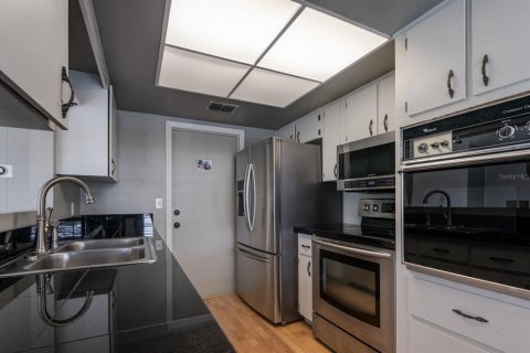 Casa en venta en Eustis, Florida, 4 dormitorios, 161.46 m2 № 1824199 - foto 24